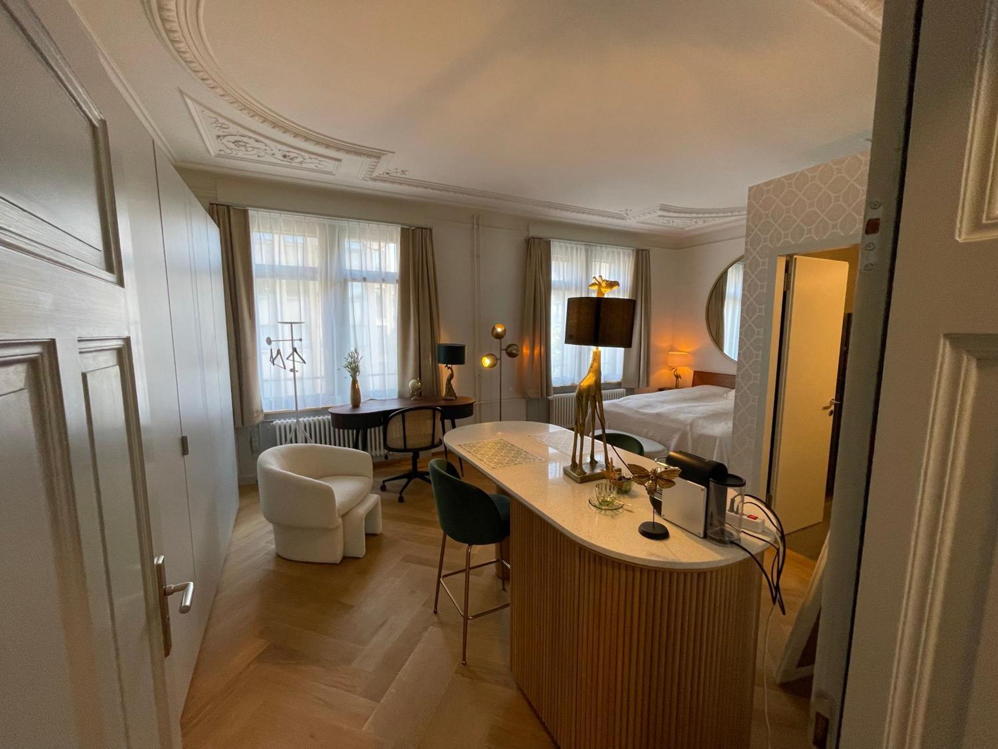 Exclusive One Room Apartment Next To Zuerich Main Station Exterior foto